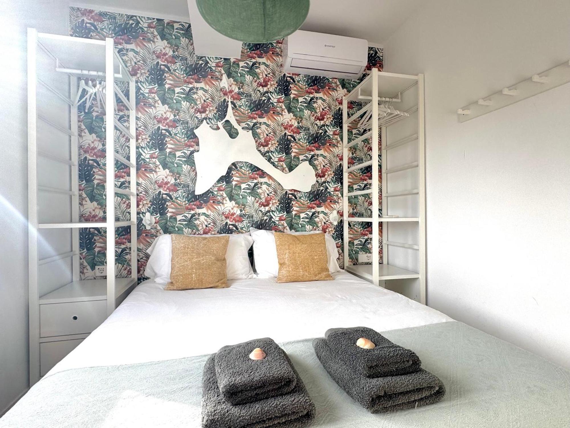 Appartement Nobe Es Pujols Proche Plage, Vue Mer Kültér fotó